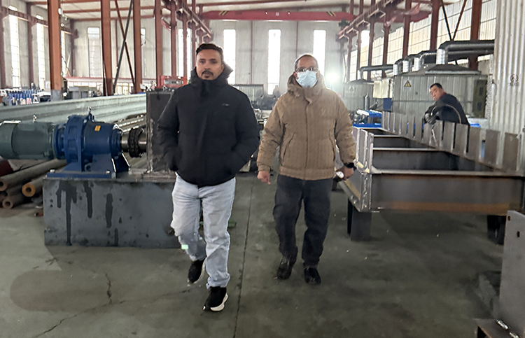 gutter roll forming machine