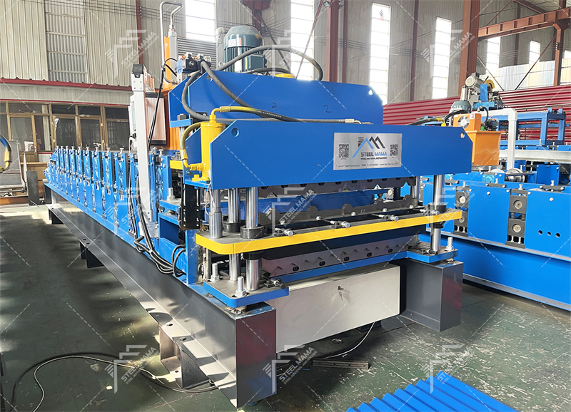galvanized double laye roof panel machine.jpg