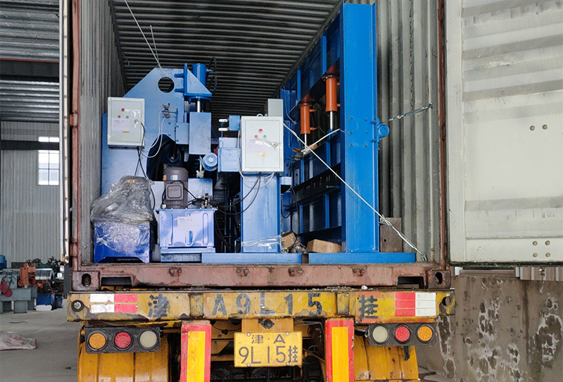 IBR steel sheet roll forming machine .jpg