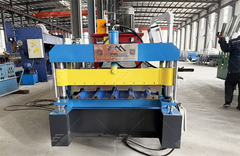 IBR Roofing Sheet Roll Forming Machine.jpg