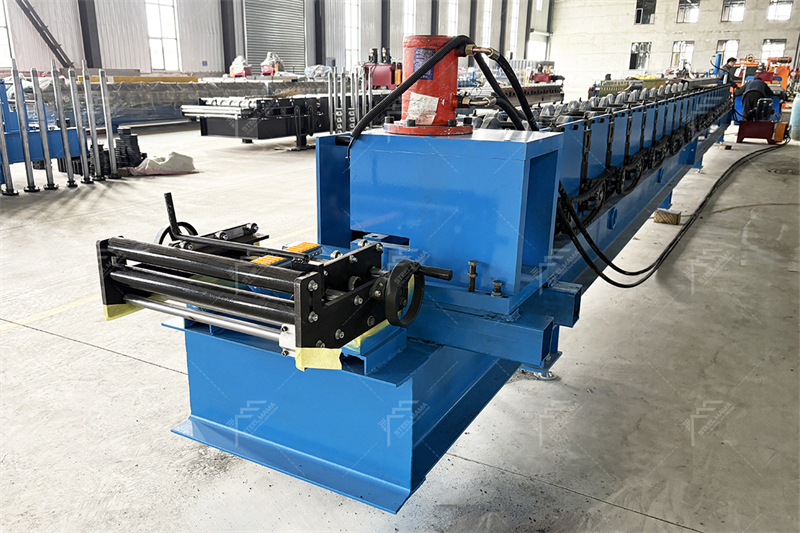 gutter downspout machine.jpg