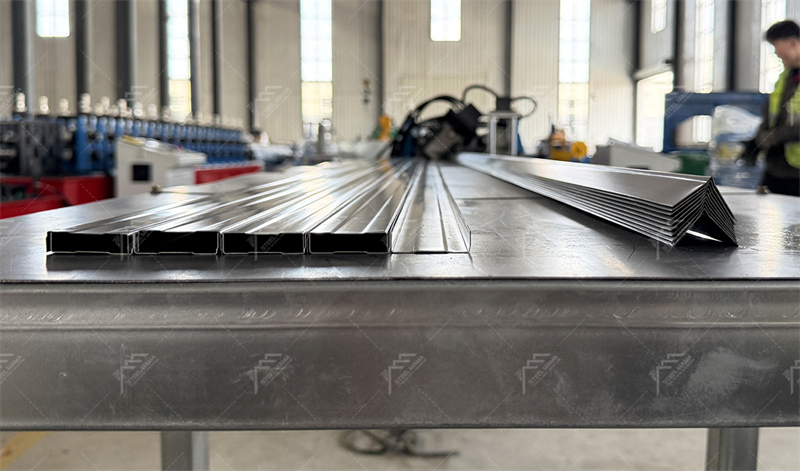 Double Row Keel Making Machine.jpg