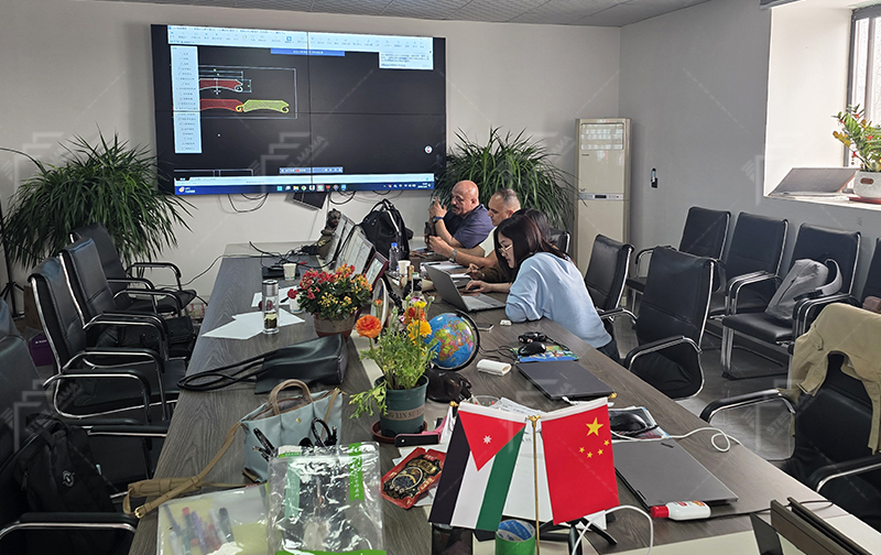 Ceiling Keel Truss Machine .jpg